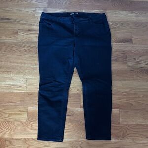 Old Navy Women's Skinny Jeans — Black Stretch Denim
